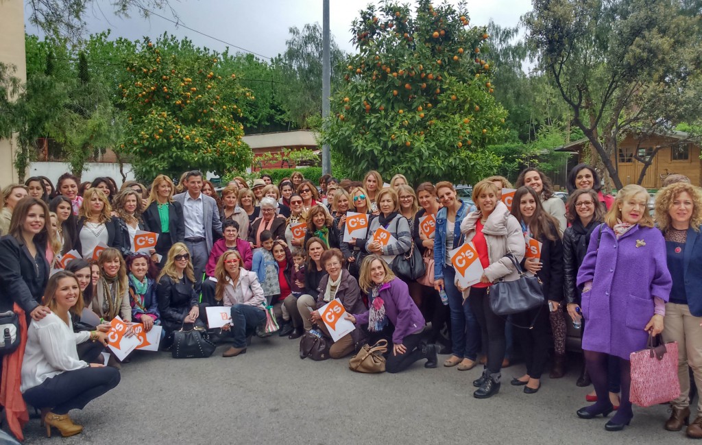 Foto de familia Granada en Femenino