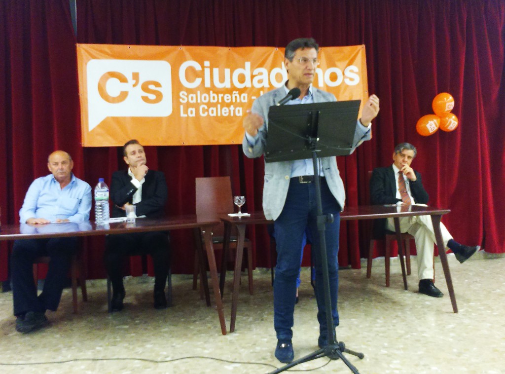 Luis Salvador, en la presentación de la candidatura de Ciudadanos Salobreña