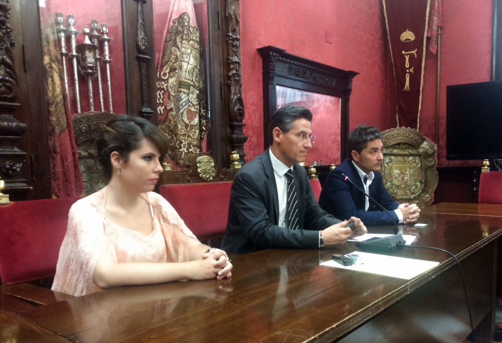 Lorena Rodríguez, Luis Salvador y Manuel Olivares, en la rueda de prensa de hoy