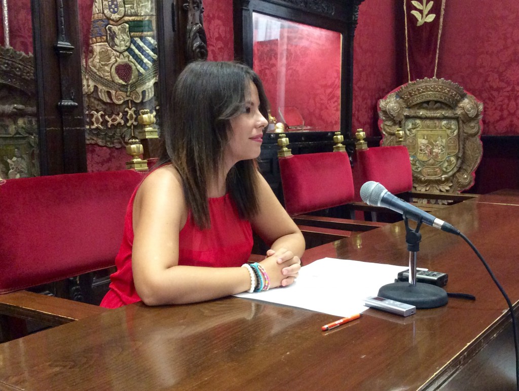 La concejal Lorena Rodríguez, en rueda de prensa