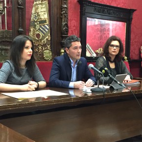Lorena Rodríguez: “La responsabilidad de este Ayuntamiento es garantizar el respeto a las tradiciones de nuestra ciudad”