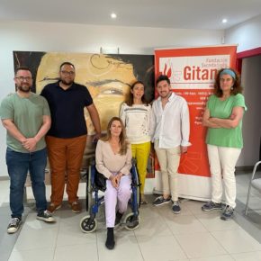 Concha Insúa presume de contar con la candidatura que “más y mejor representa al pueblo gitano” en Granada